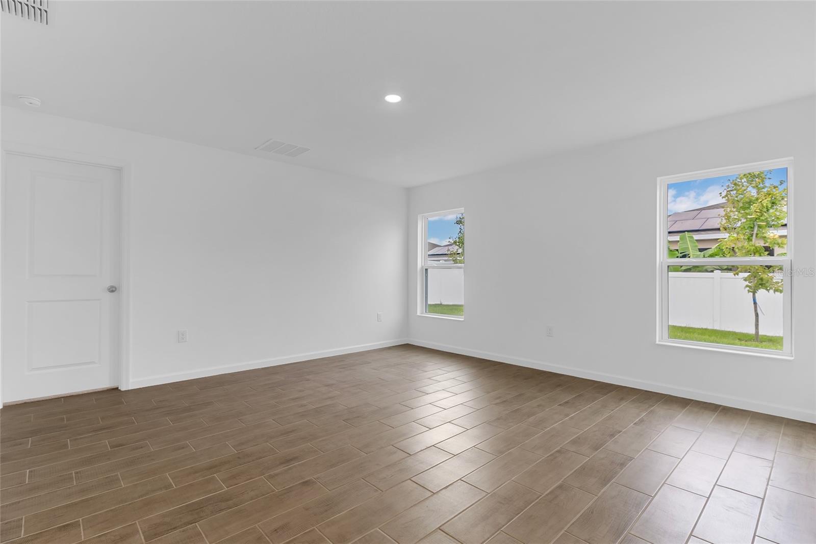 123 Bottle Brush Dr Property Photo 19