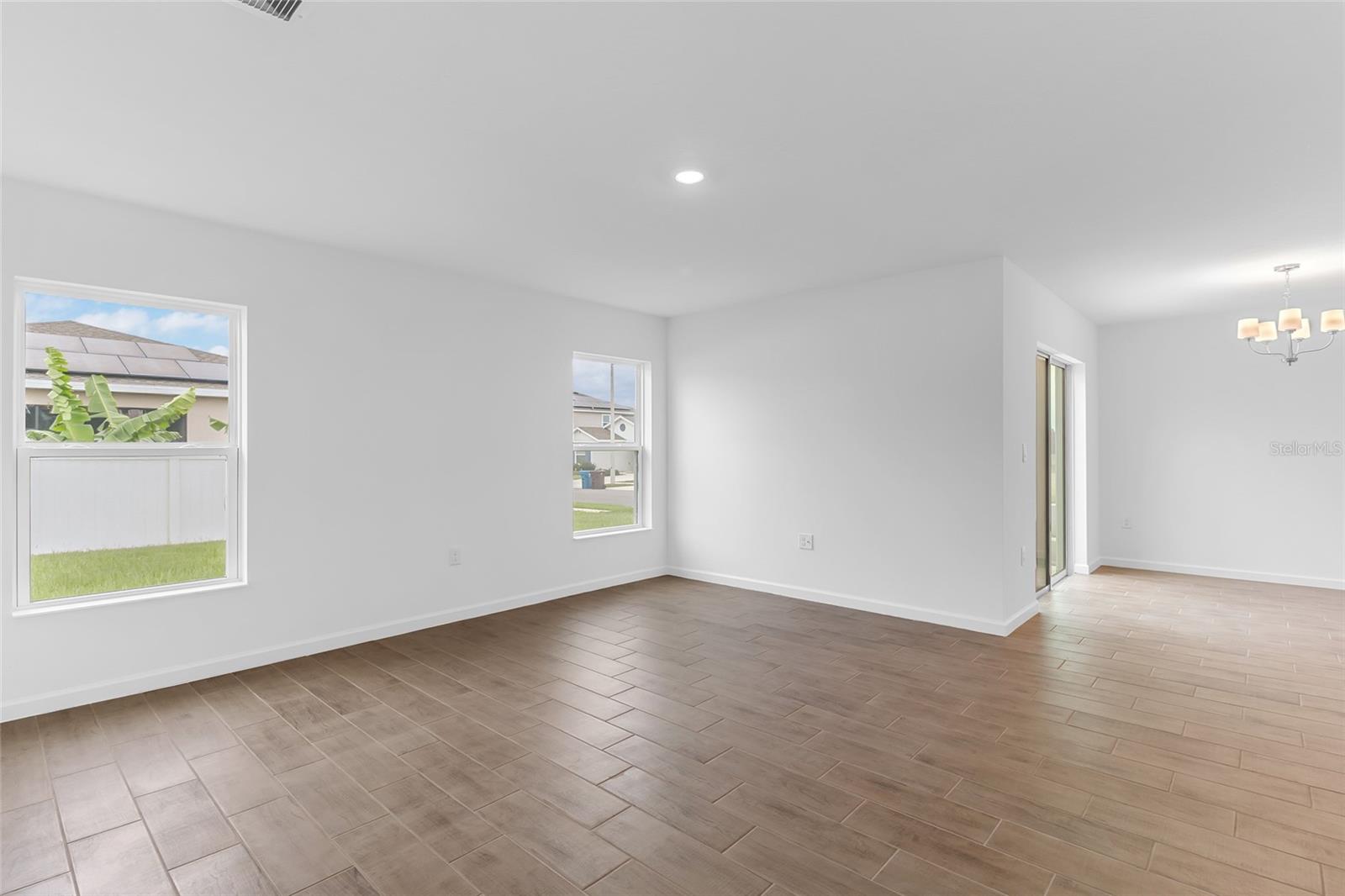 123 Bottle Brush Dr Property Photo 20