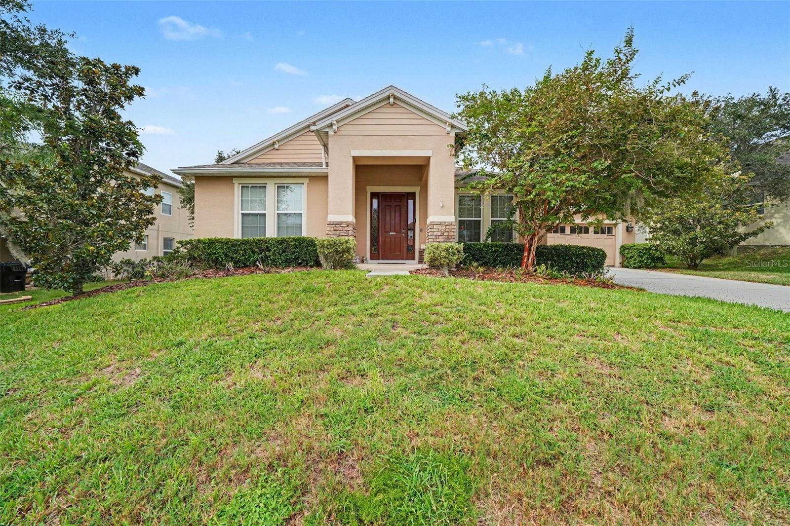 3575 Statham Dr Property Photo 1