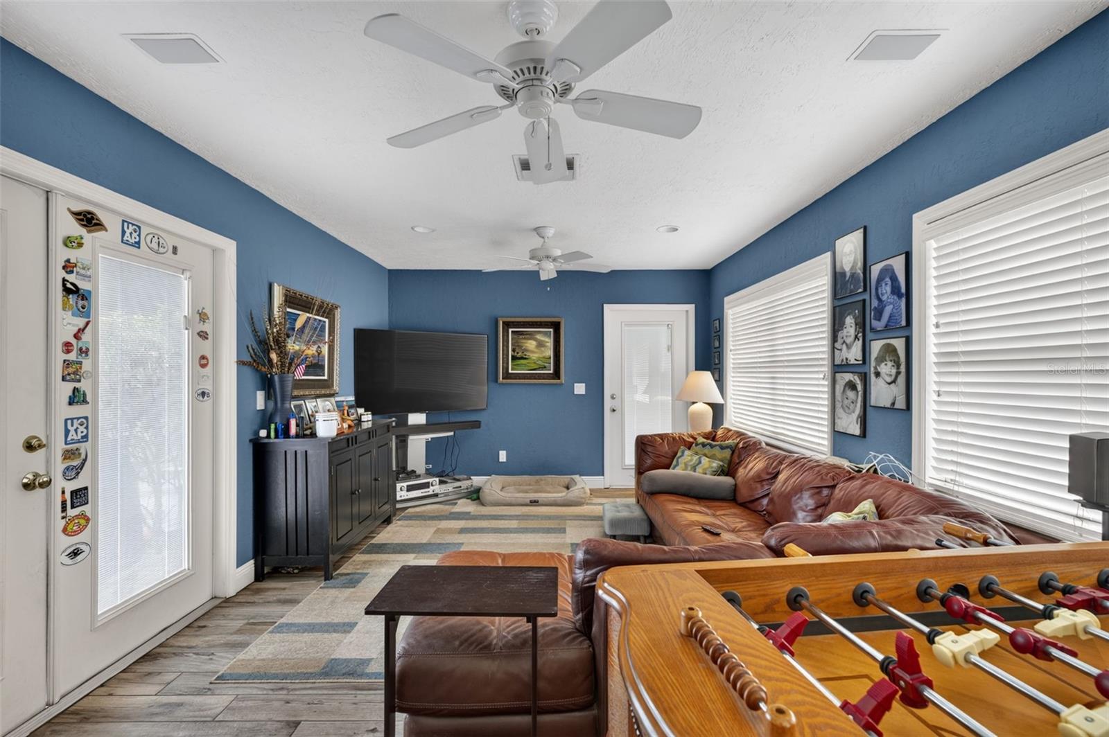 150 E Reading Way Property Photo 20