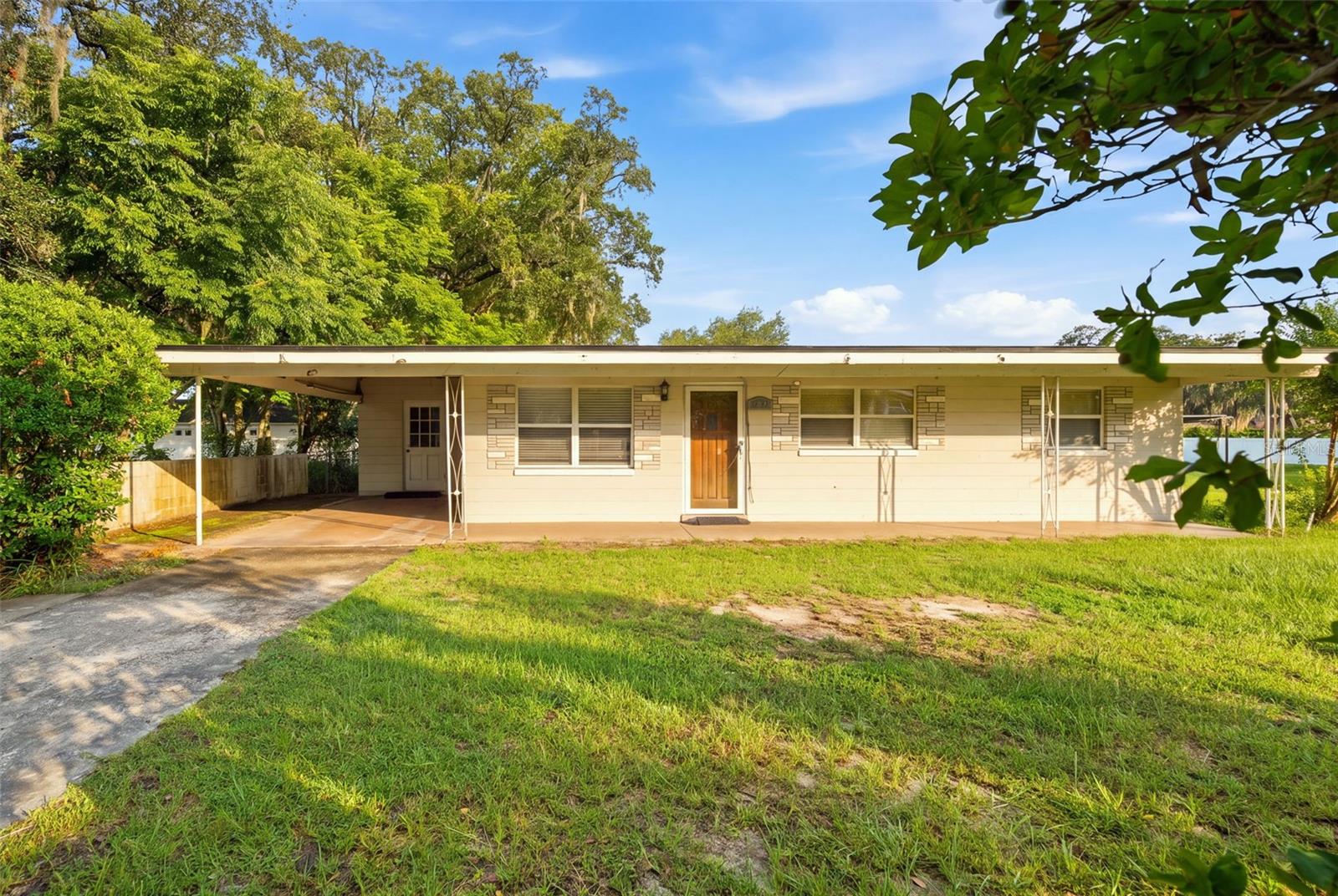 452 OAKHURST ST Property Photo 1