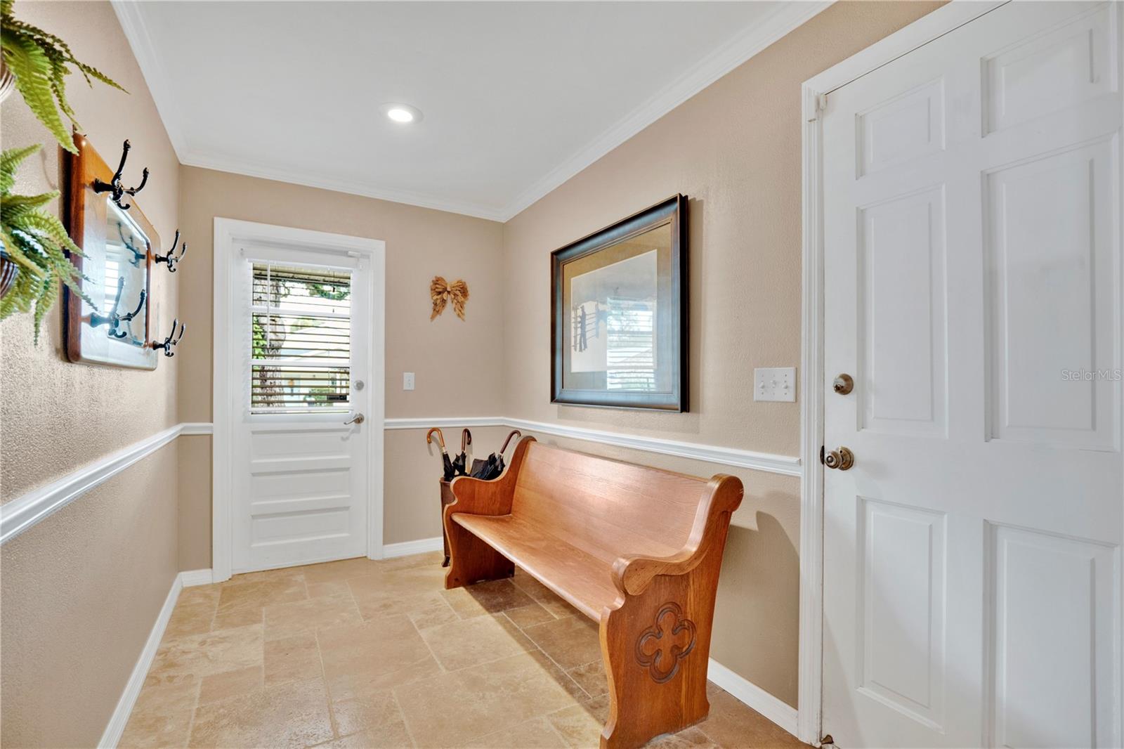 231 White Oak Cir Property Photo 27