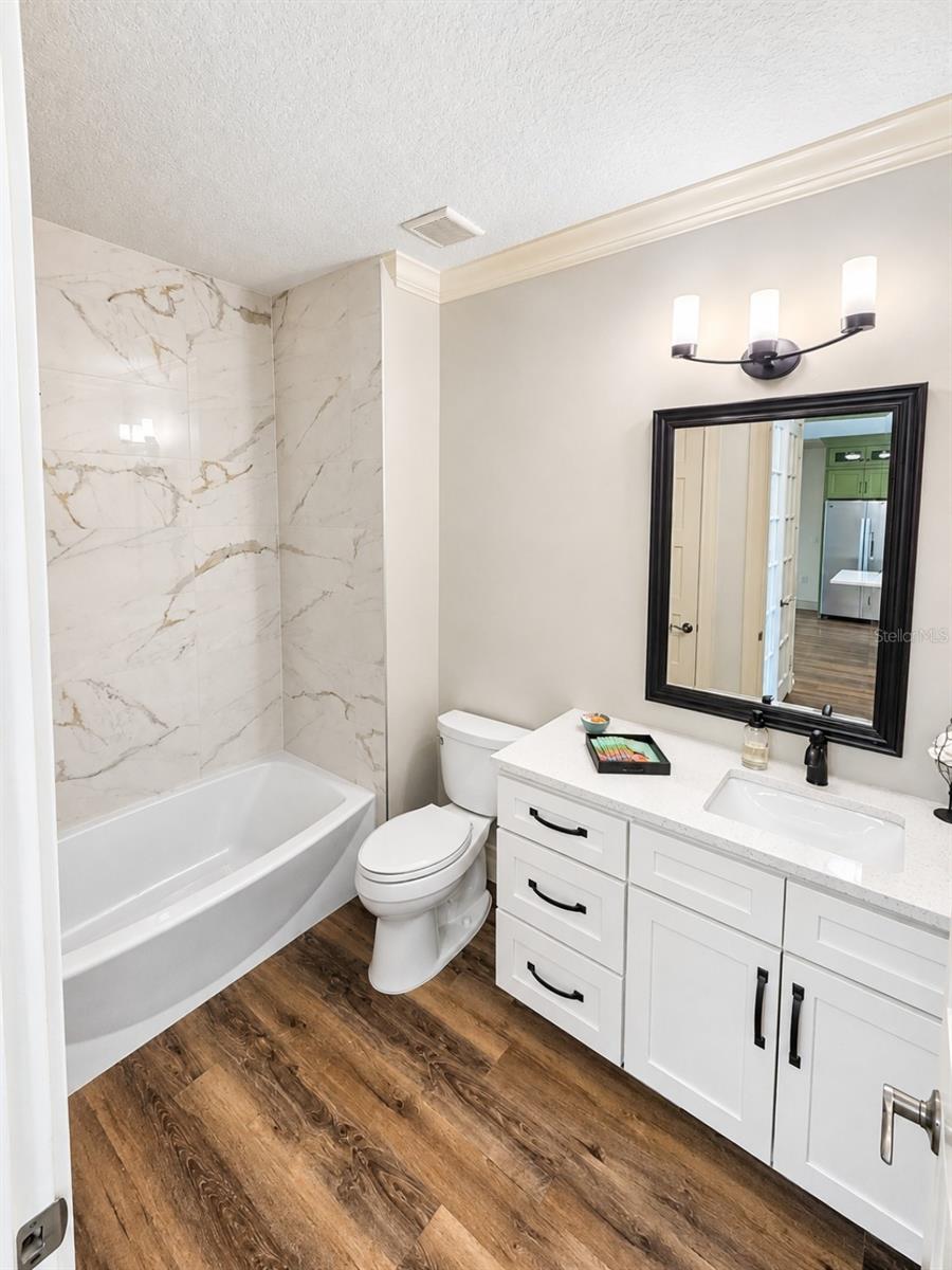 4286 Anissa Ave #10-202 Property Photo 18