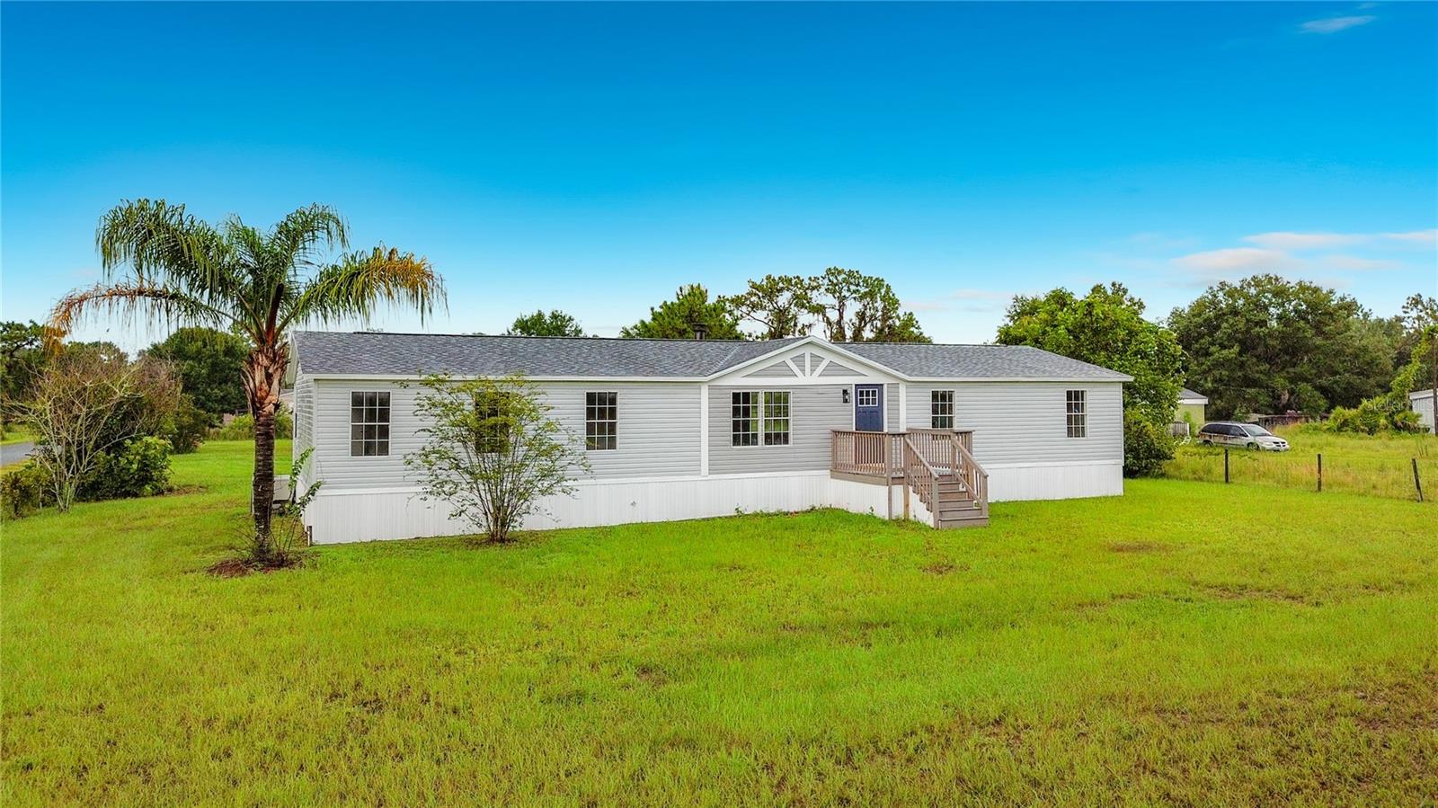 9200 Mercury Dr Property Photo 2