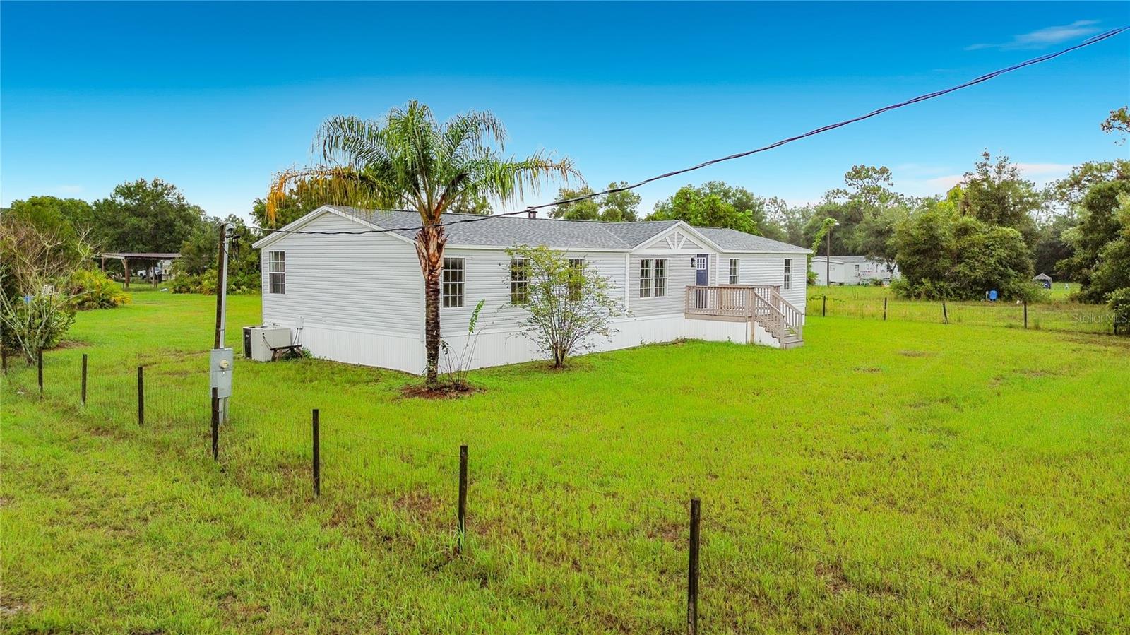 9200 Mercury Dr Property Photo 3