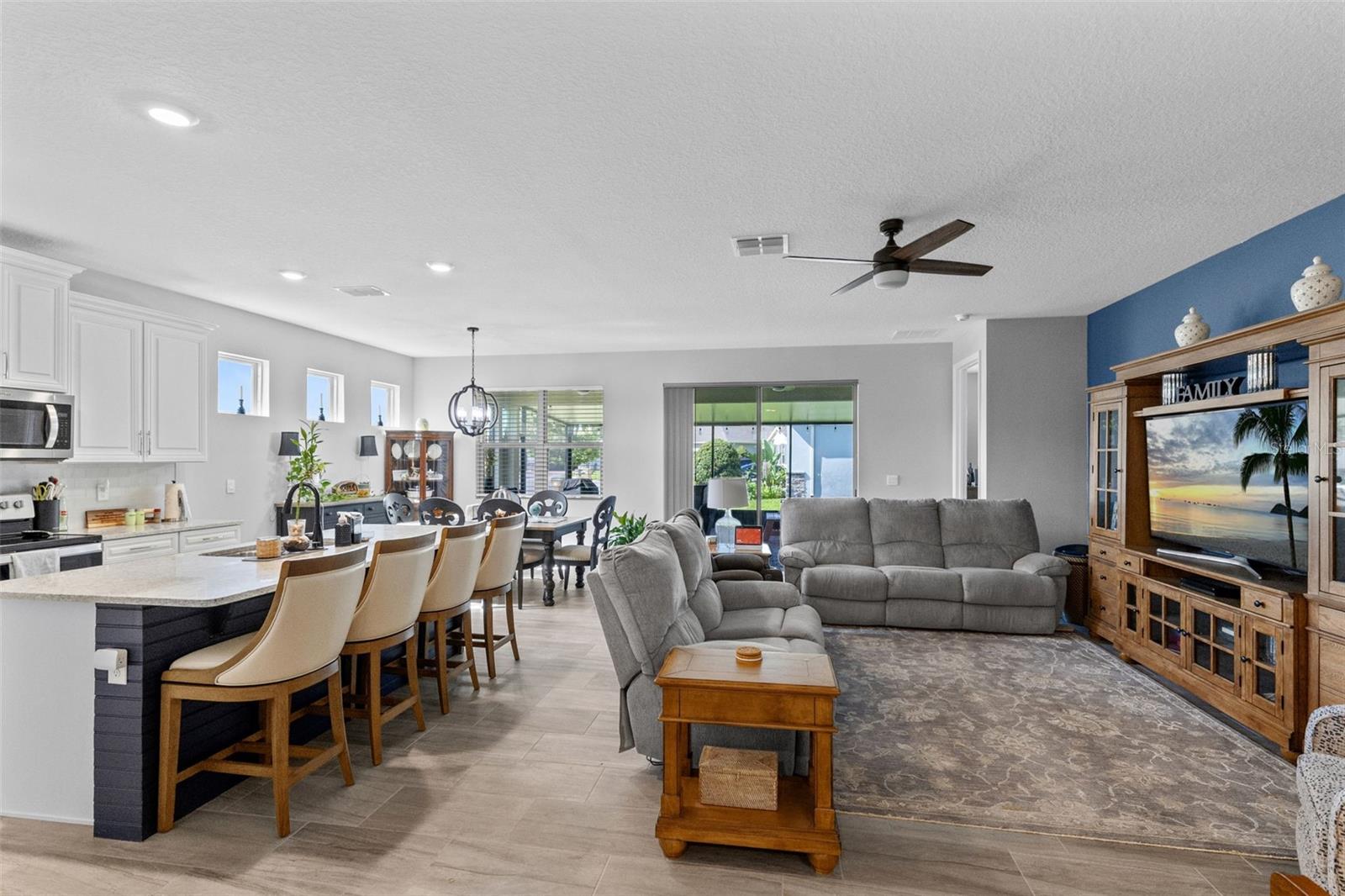 17782 Blazing Star Cir Property Photo 4