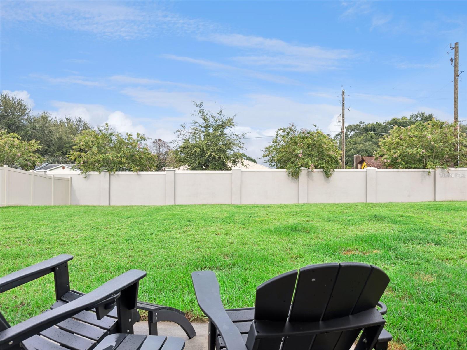 1041 Brooks Way Property Photo 31