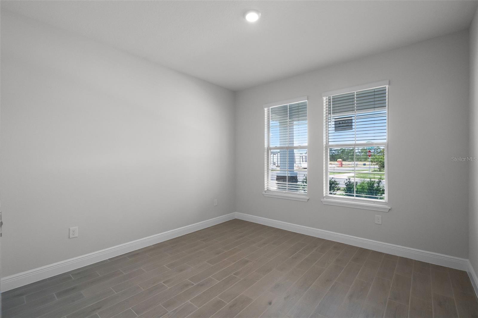 11923 Shine View Ln Property Photo 23