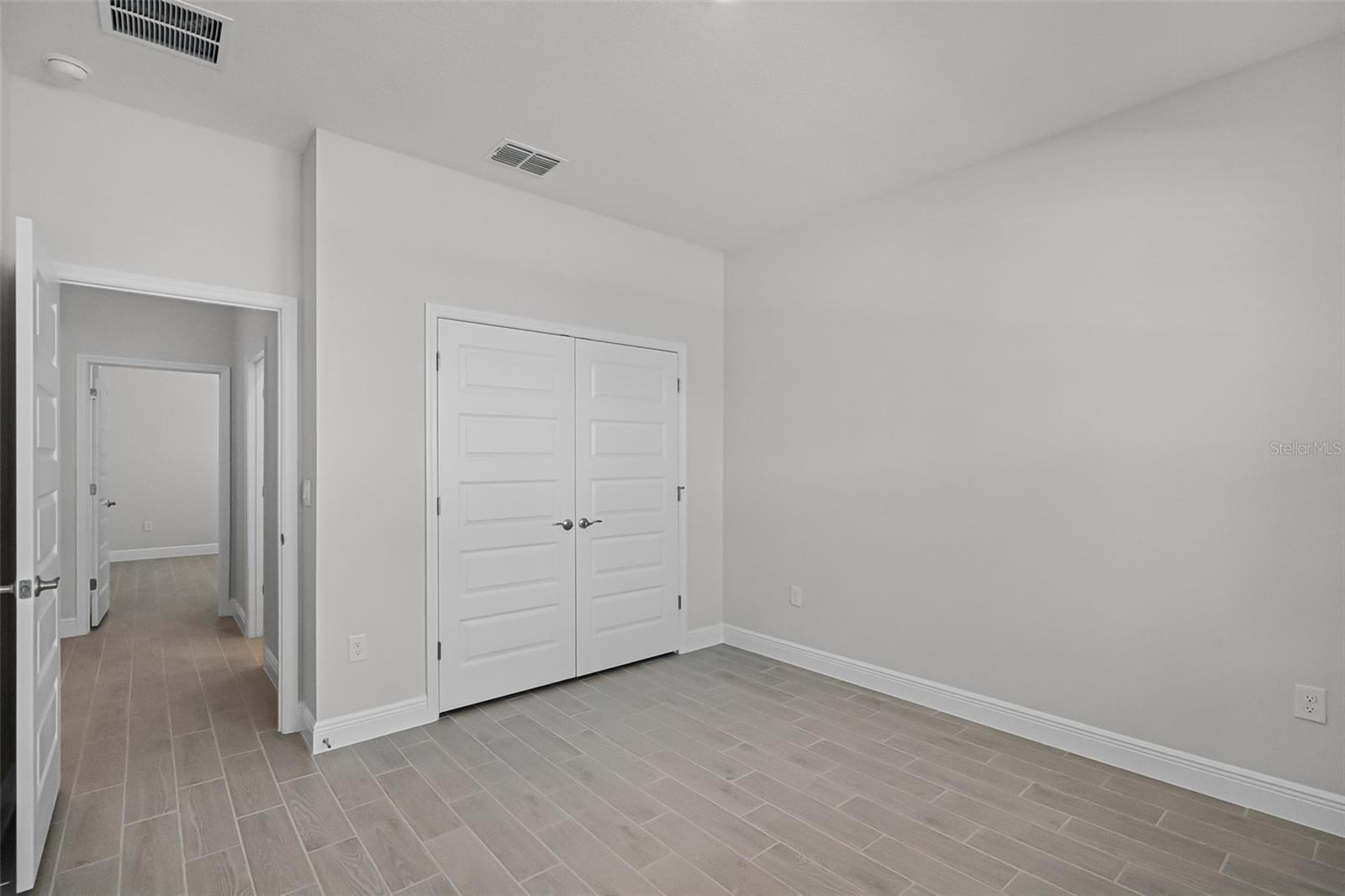 11923 Shine View Ln Property Photo 24
