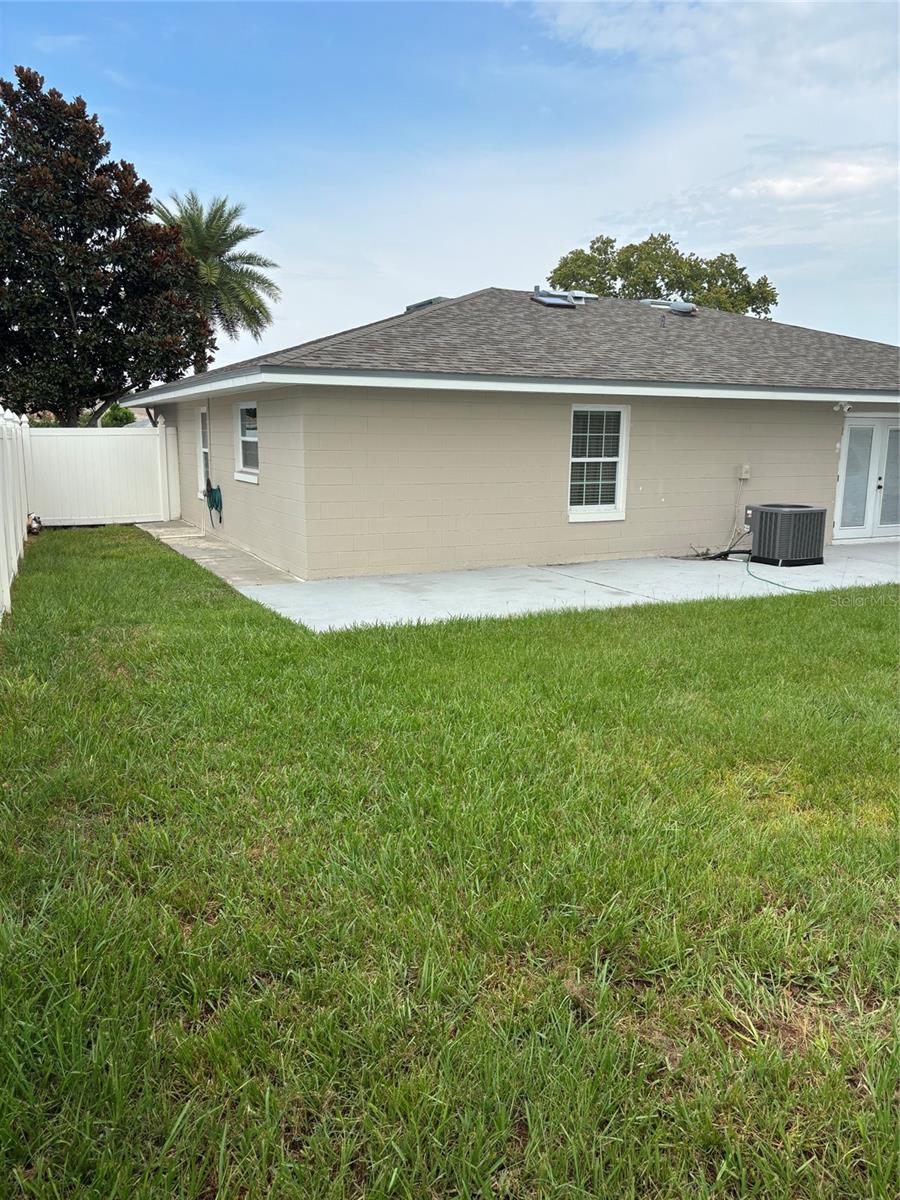 5450 Gambier Ct Property Photo 29