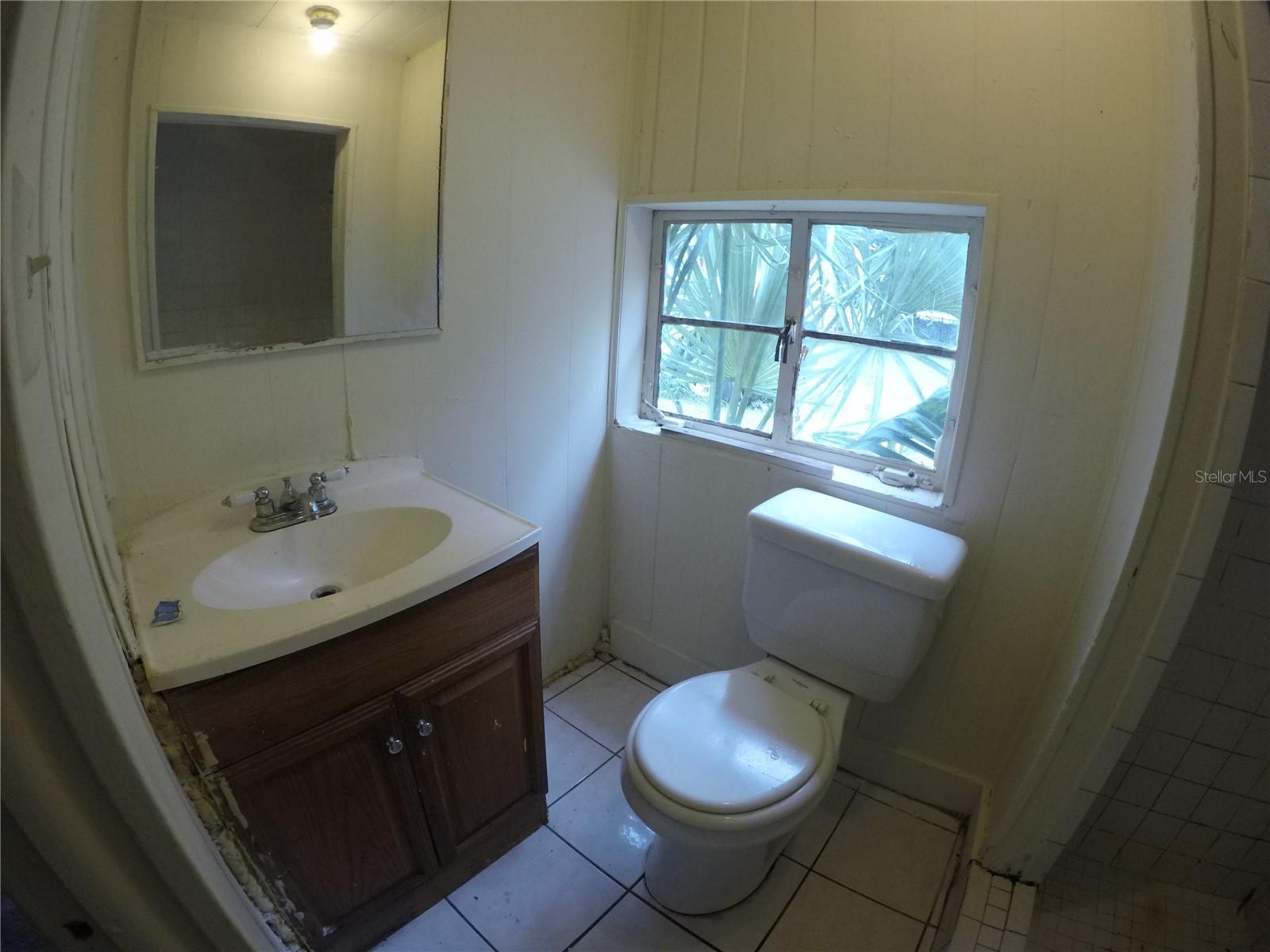 505 E Virginia Ave #2 Property Photo 5
