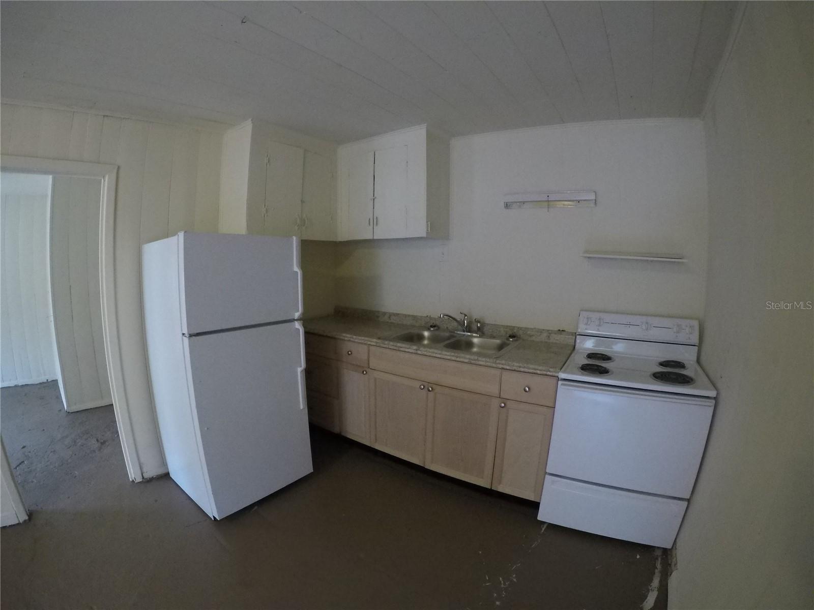 505 E Virginia Ave #2 Property Photo 7