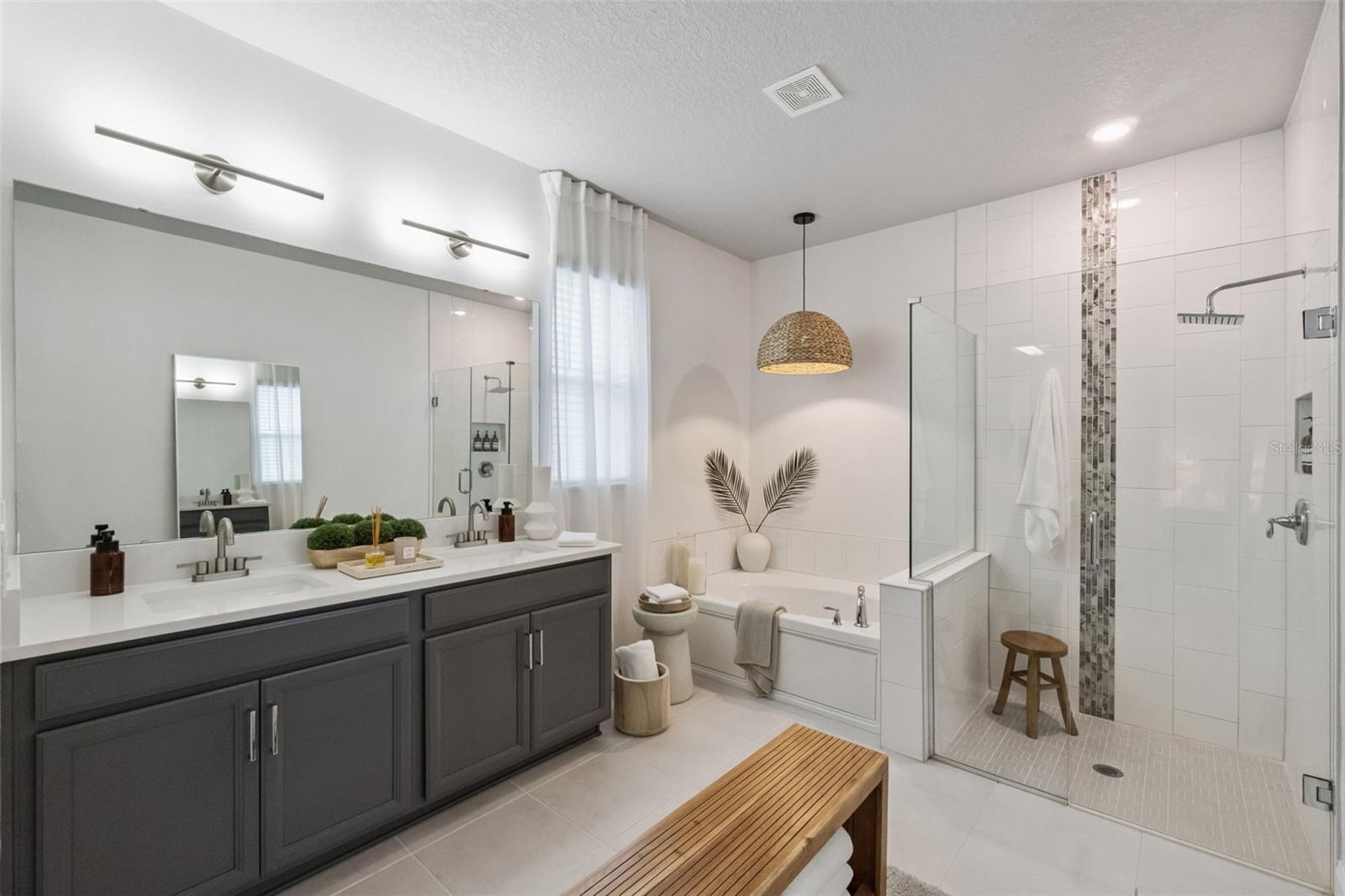 6935 Higgs Aly Property Photo 17