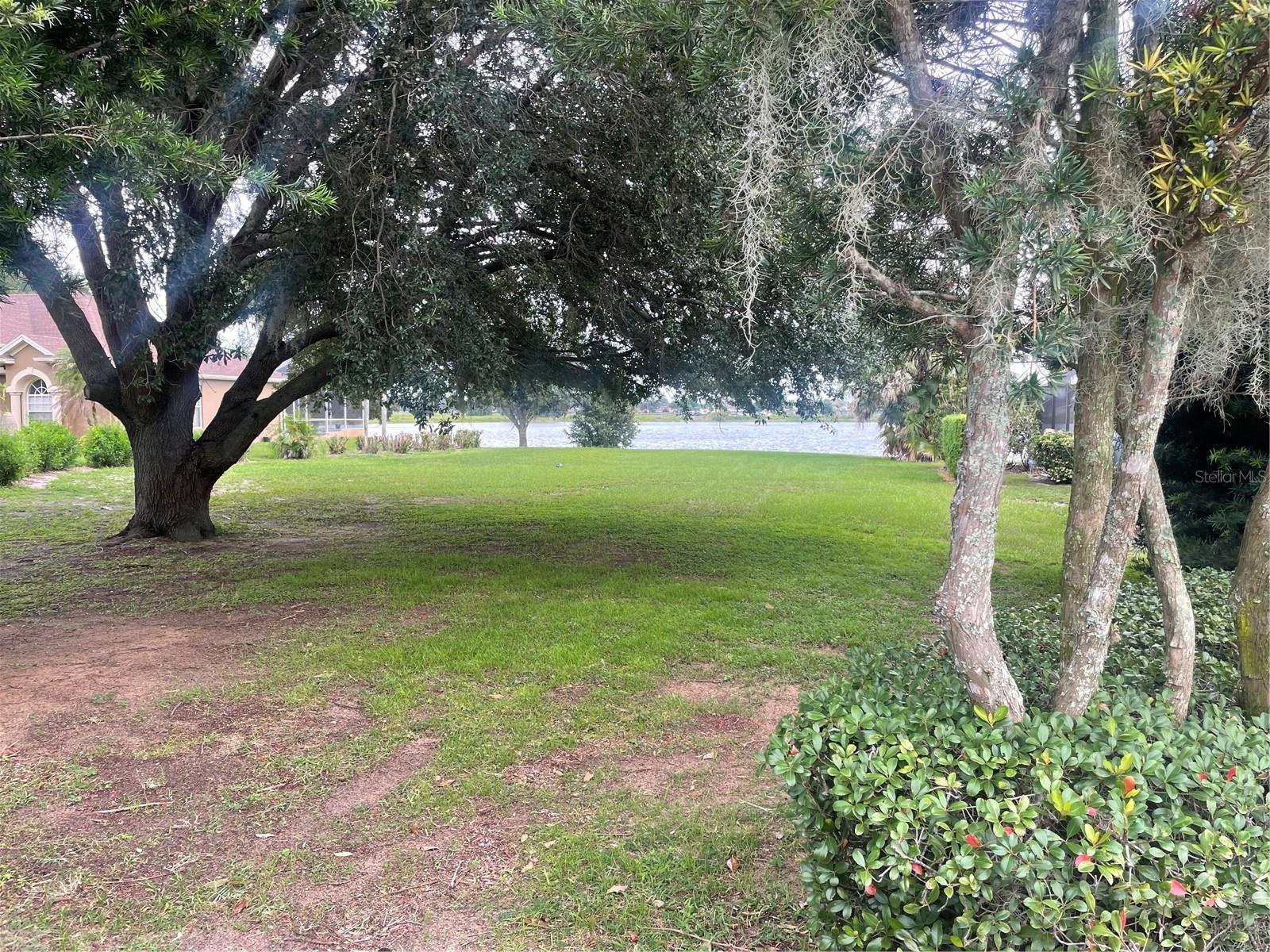 348 Terranova Blvd Property Photo 2