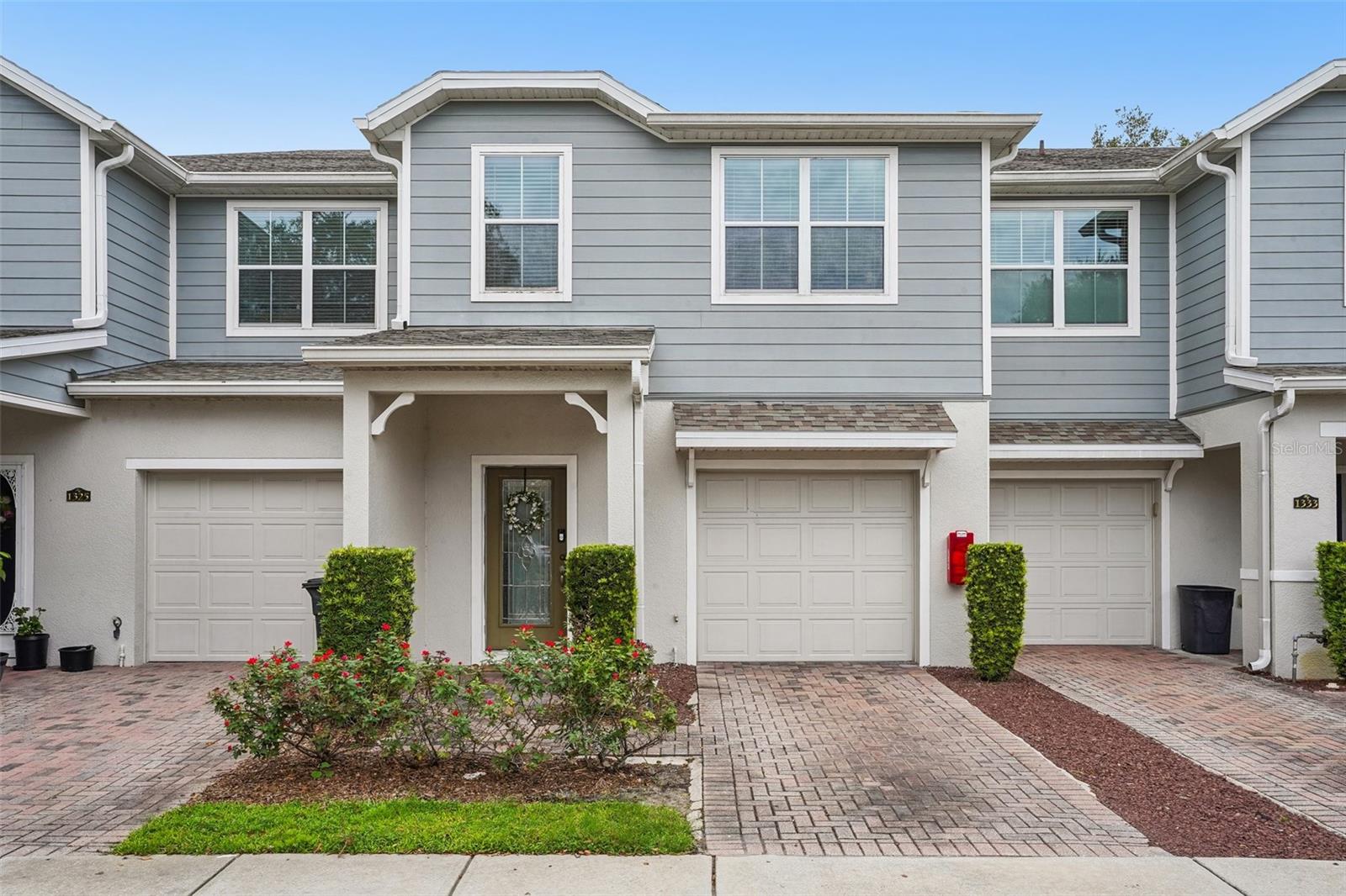 1329 HERITAGE COMMONS DR