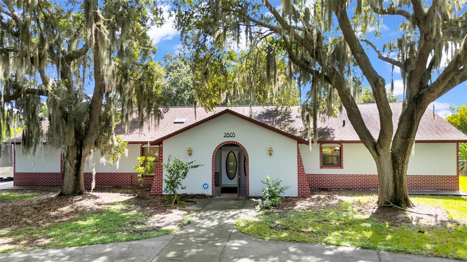 2805 LAKE TOHOPEKALIGA BLVD