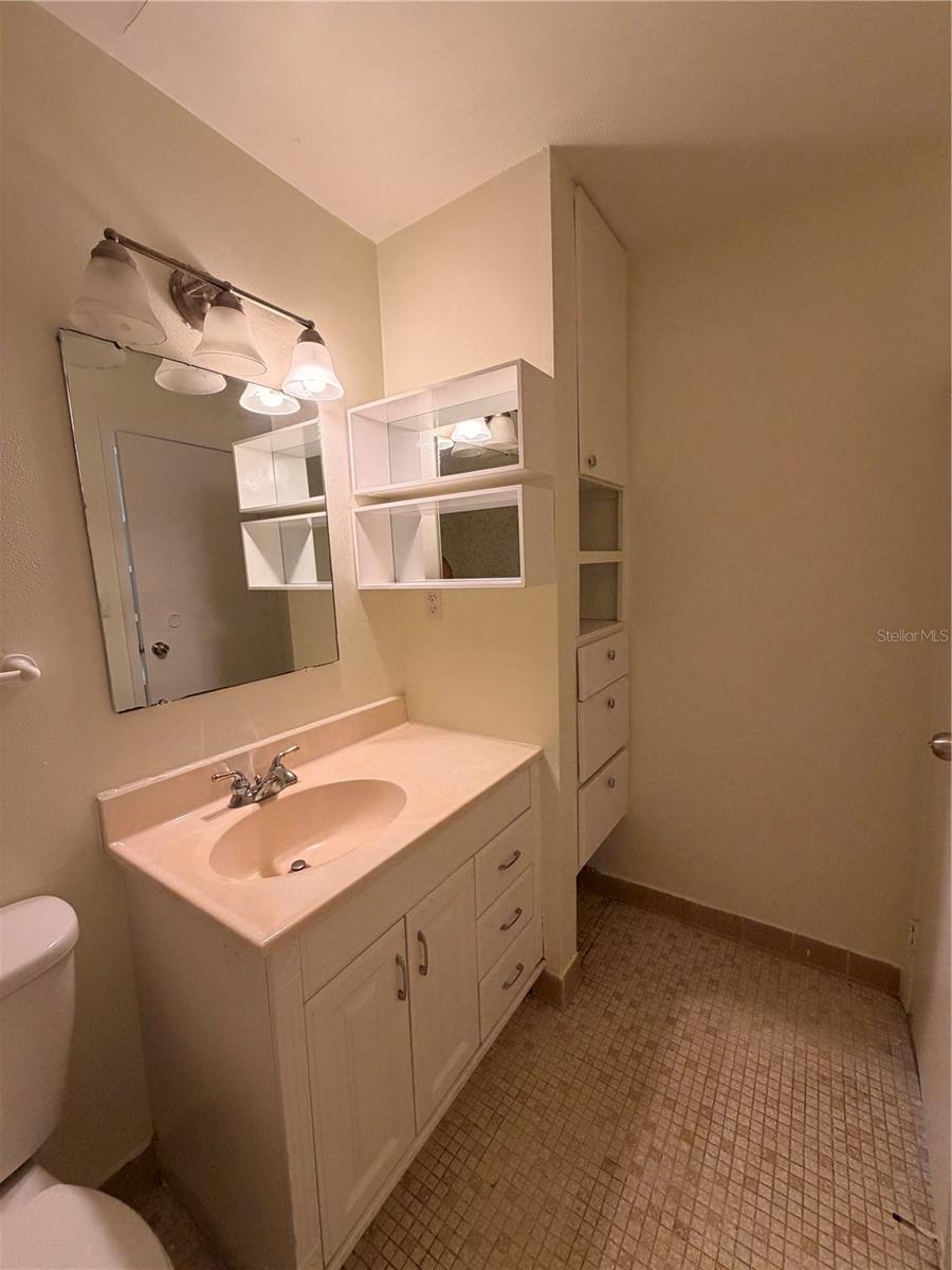 423 Sheoah Blvd #14 Property Photo 8