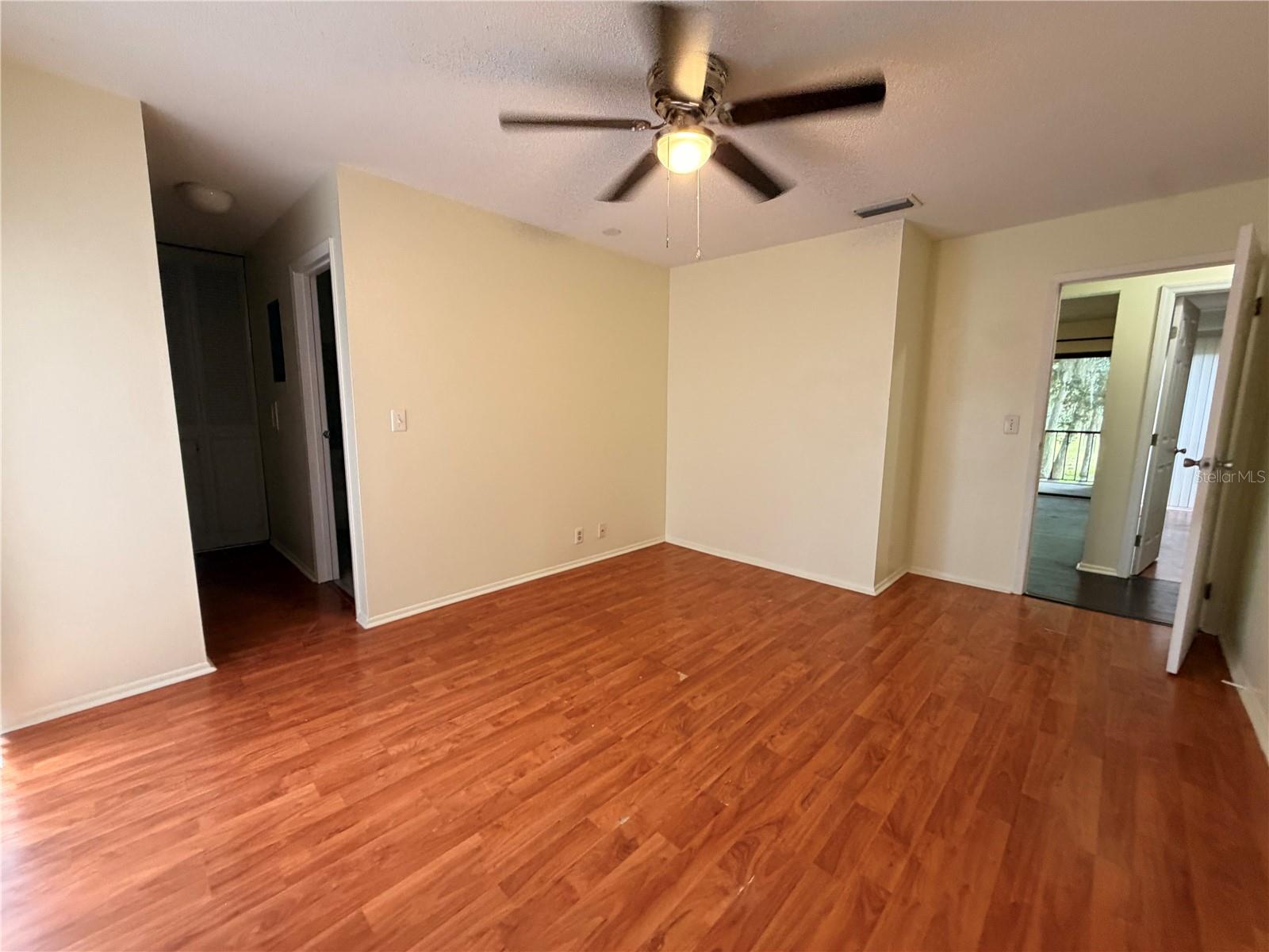 423 Sheoah Blvd #14 Property Photo 11