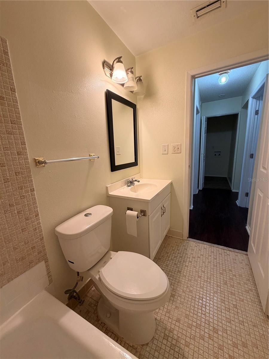 423 Sheoah Blvd #14 Property Photo 15