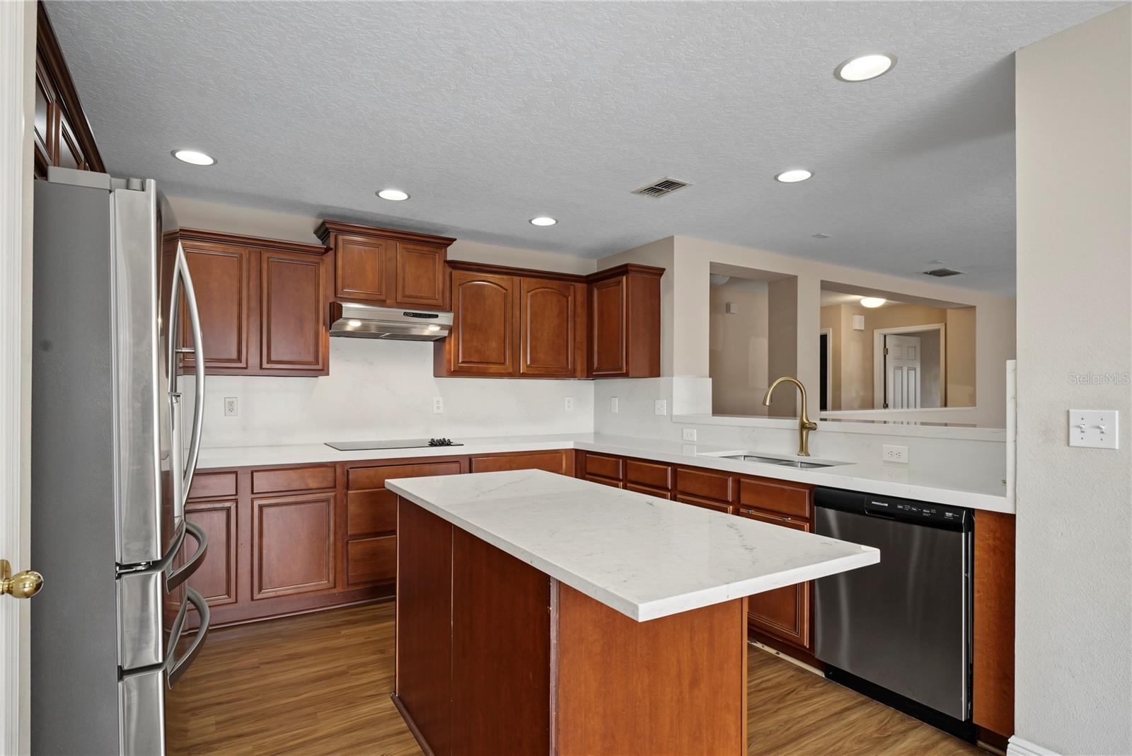 4752 Barbados Loop Property Photo 11