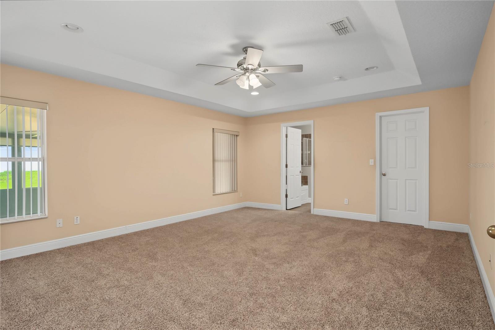 4752 Barbados Loop Property Photo 17