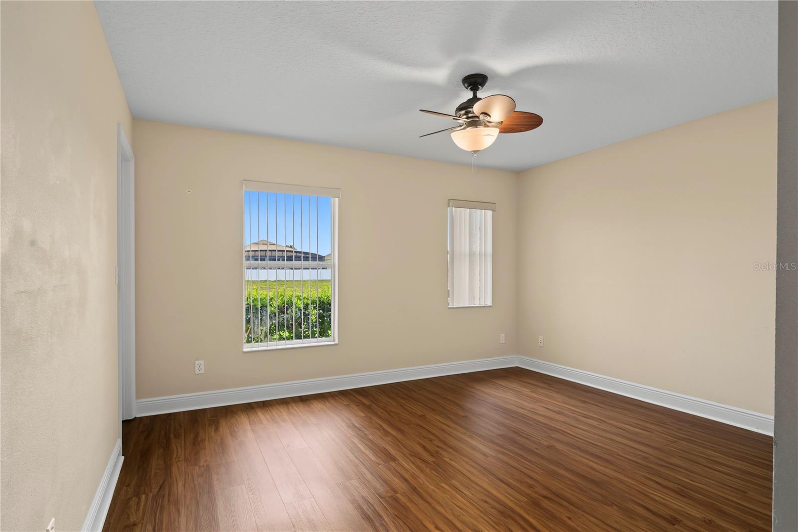 4752 Barbados Loop Property Photo 23