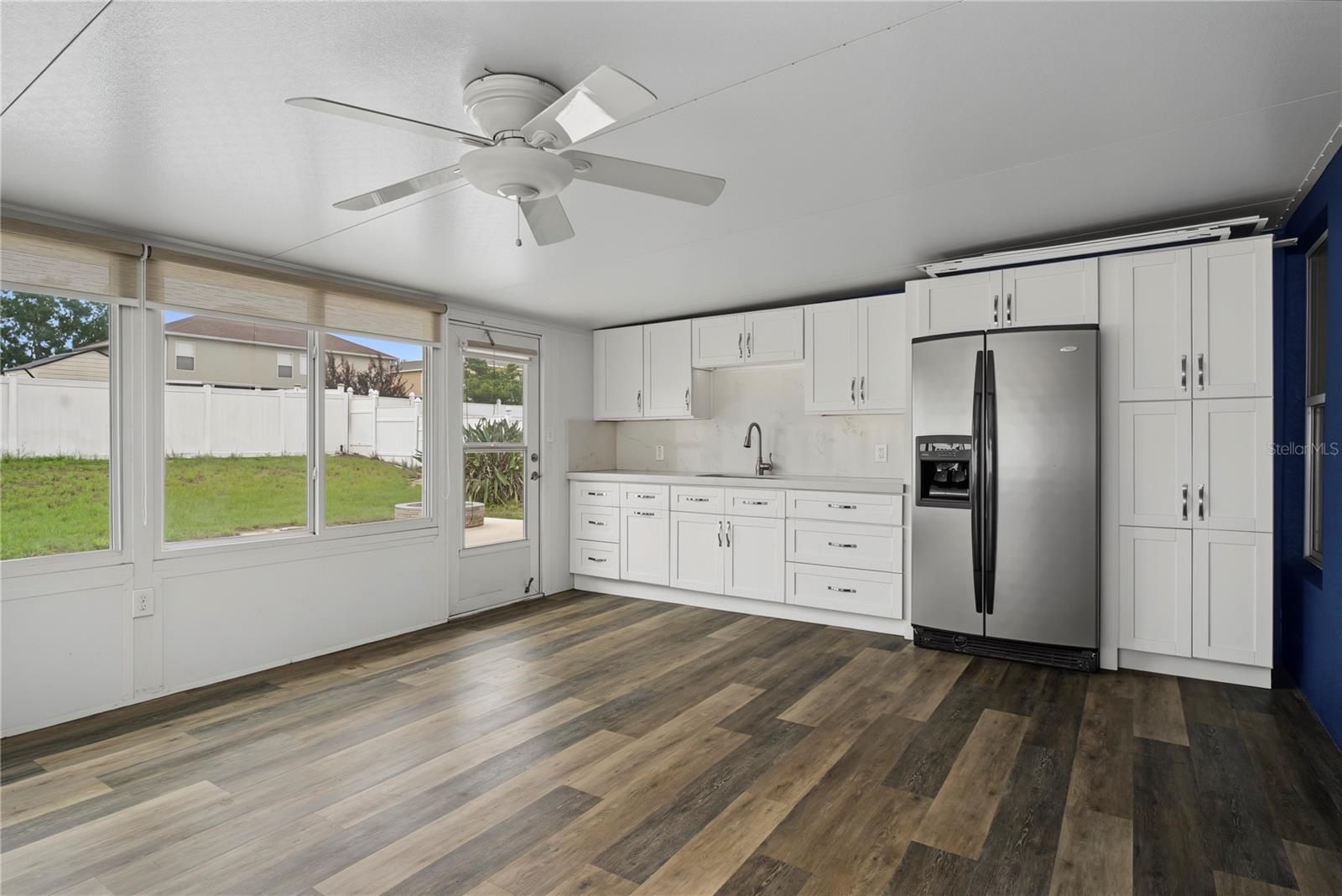 4752 Barbados Loop Property Photo 34
