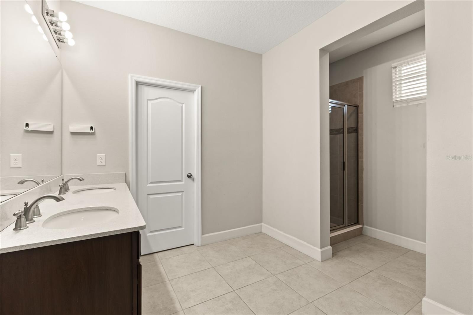 1452 Sourwood Dr Property Photo 27