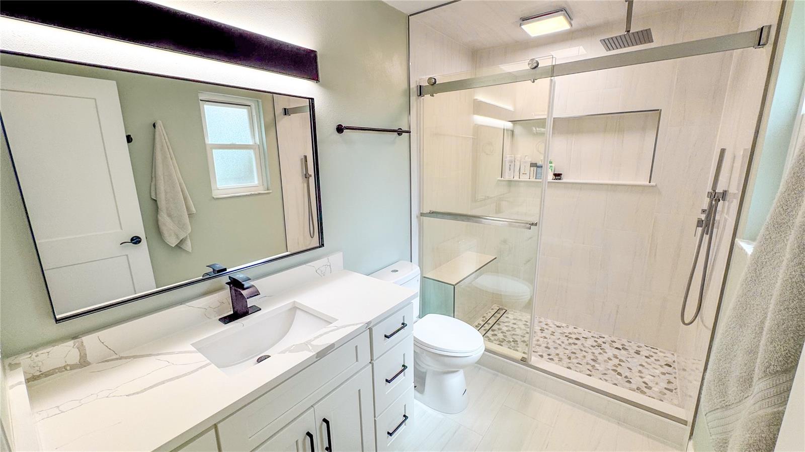 2261 Charlotte Dr Property Photo 29