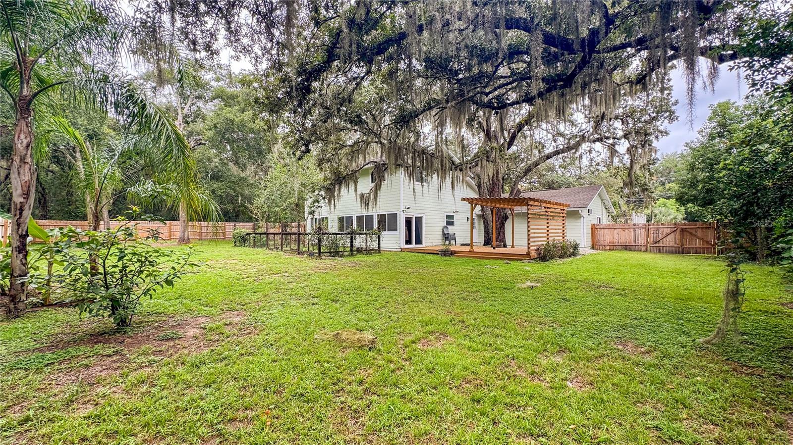2261 Charlotte Dr Property Photo 48
