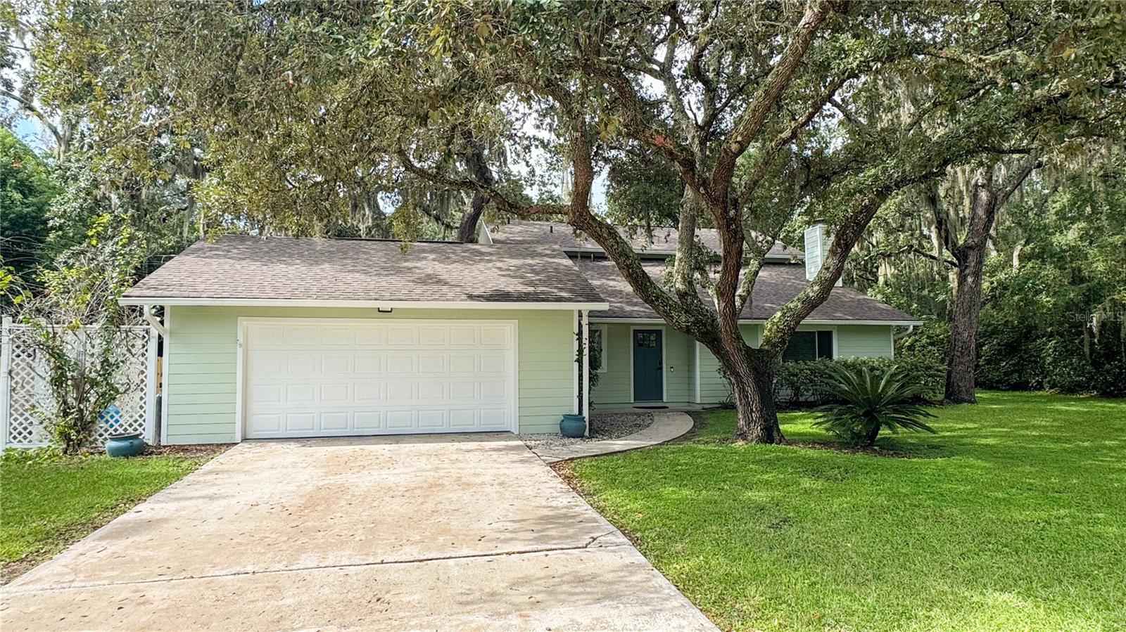 2261 Charlotte Dr Property Photo 53