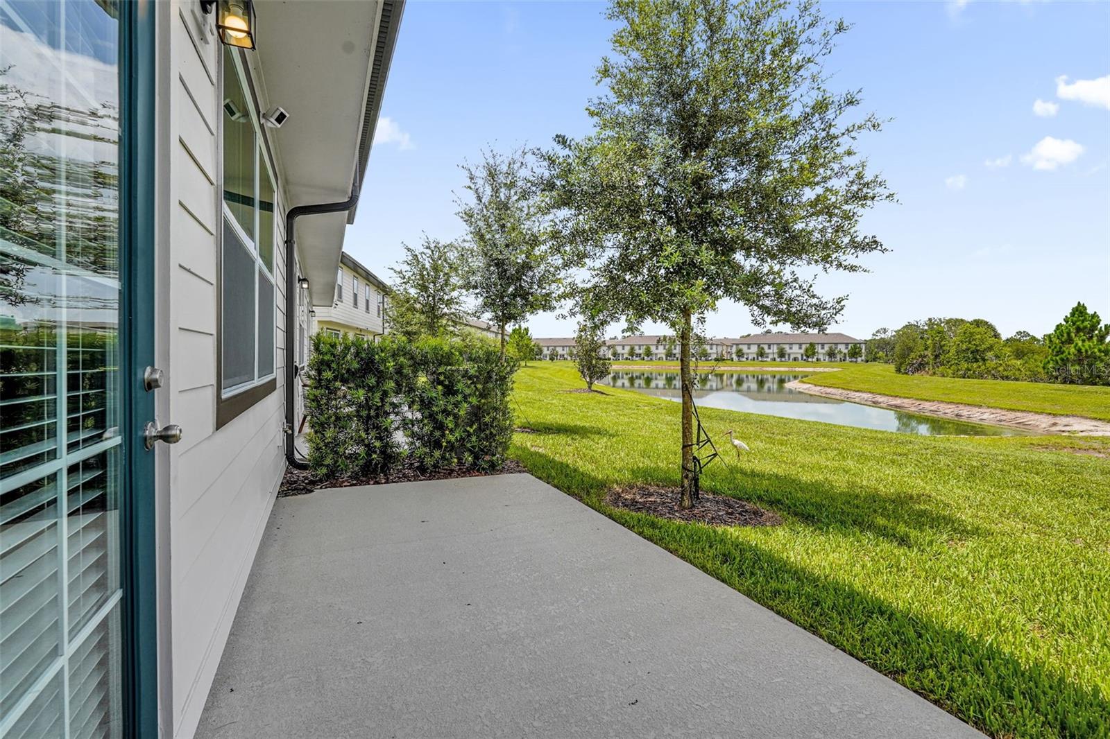 O6430348 Property Photo 30