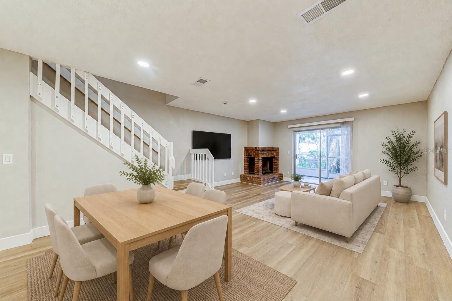 5210 Lazy Oaks Dr Property Photo 7
