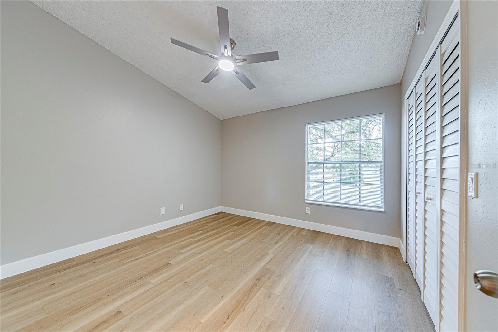 5210 Lazy Oaks Dr Property Photo 20