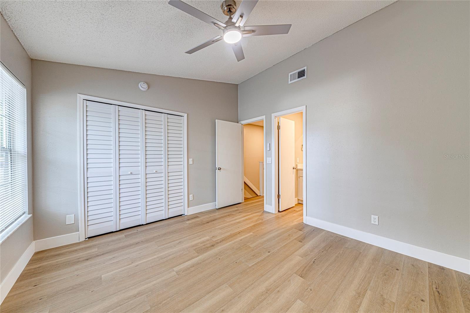 5210 Lazy Oaks Dr Property Photo 21