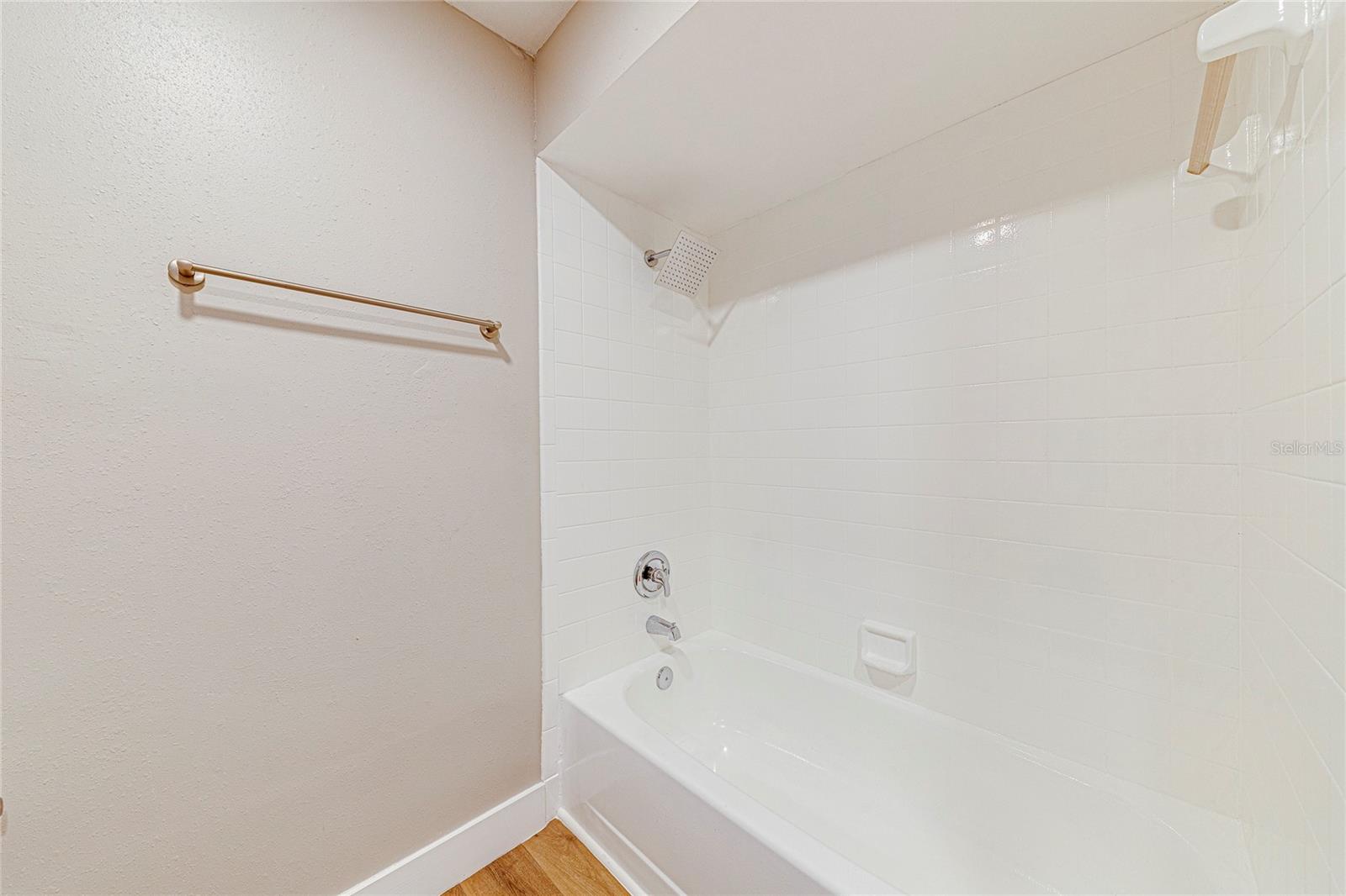 5210 Lazy Oaks Dr Property Photo 26