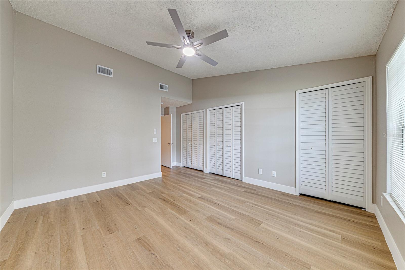 5210 Lazy Oaks Dr Property Photo 28