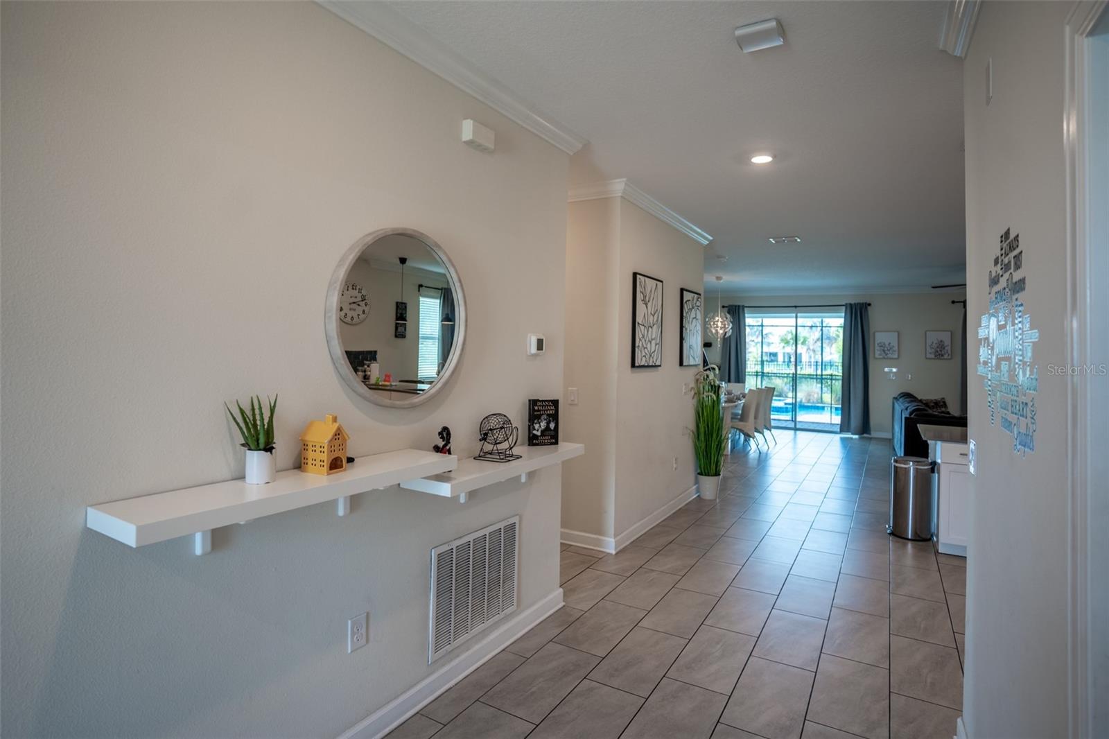 2746 Oxymoron Way Property Photo 2