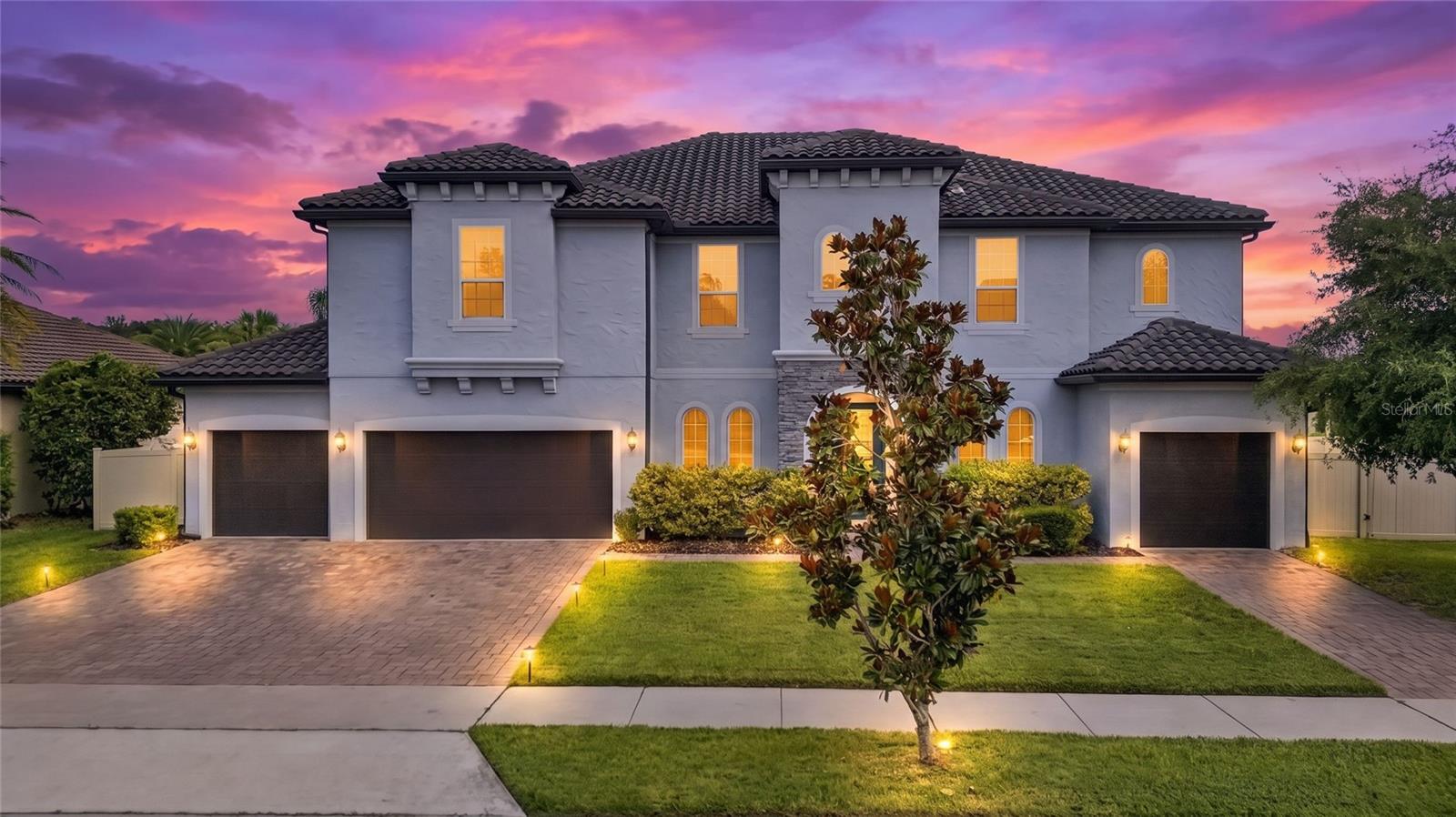 659 RED HAVEN LN