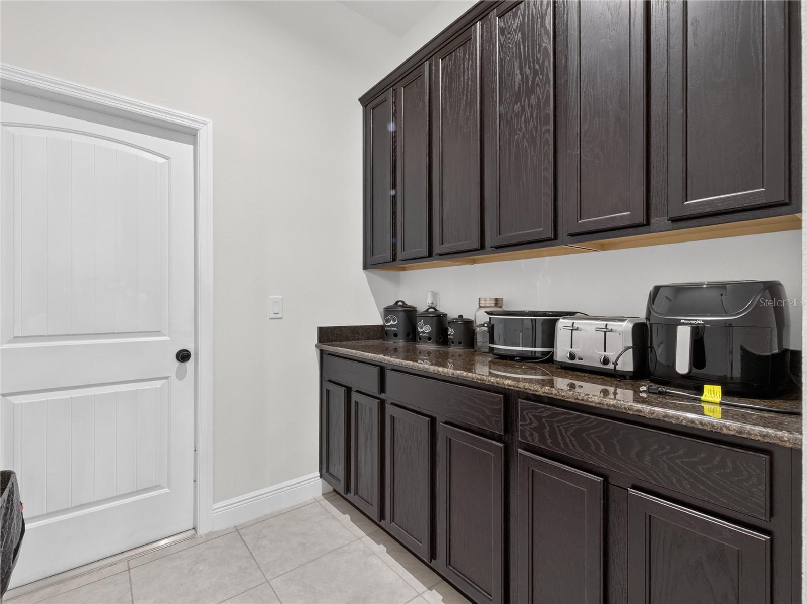 659 Red Haven Ln Property Photo 12
