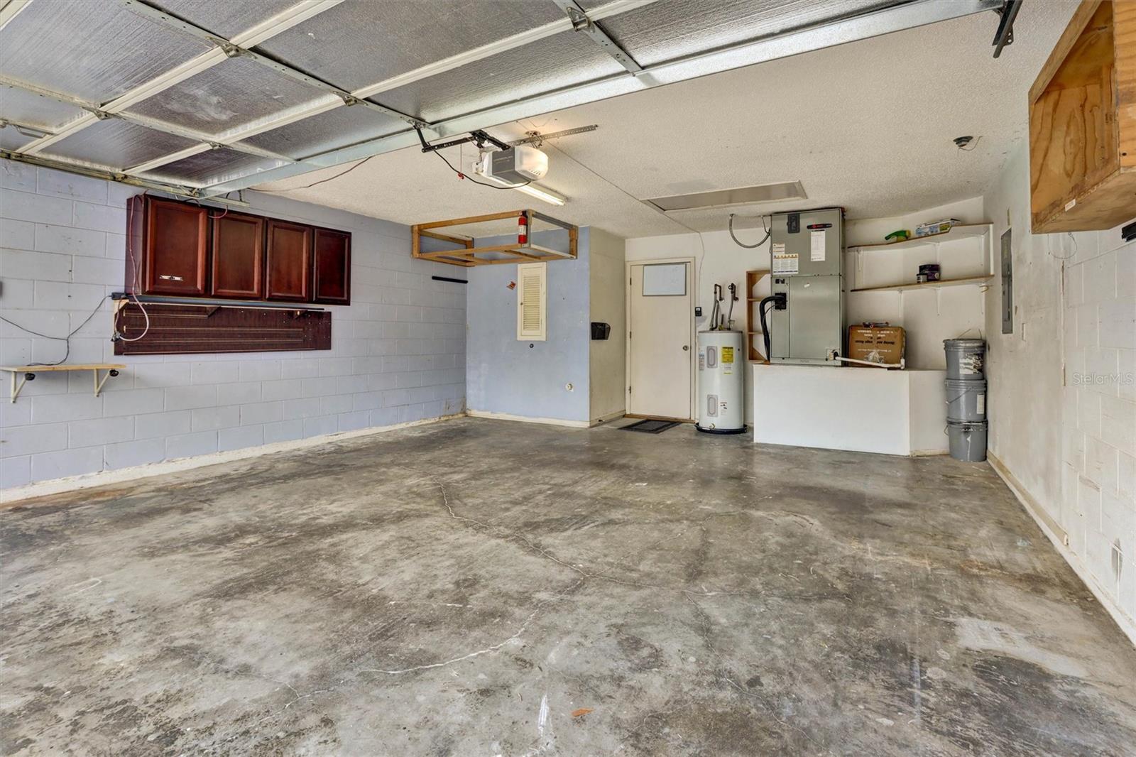 550 Brightview Dr Property Photo 35