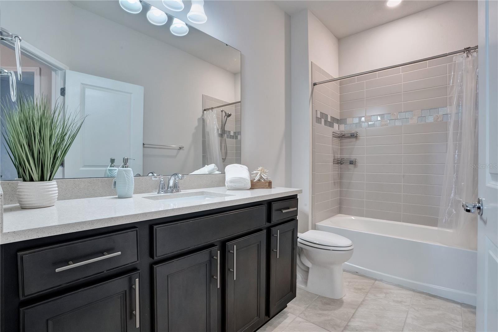 7635 Taormina Way Property Photo 31