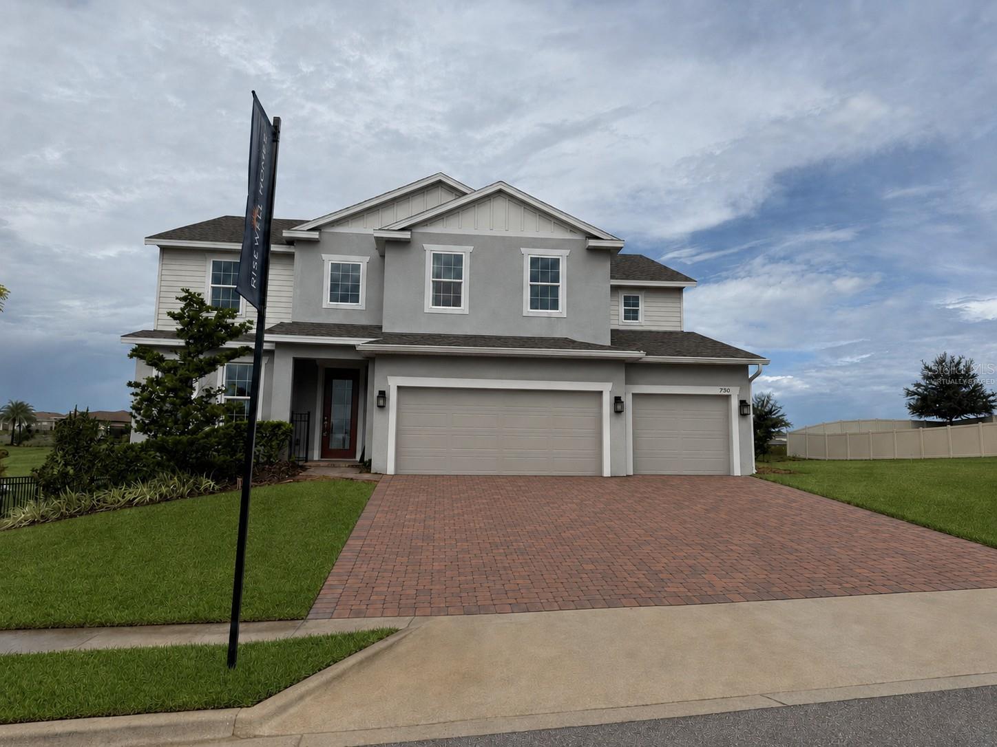 7504 Catania Loop Property Photo 1