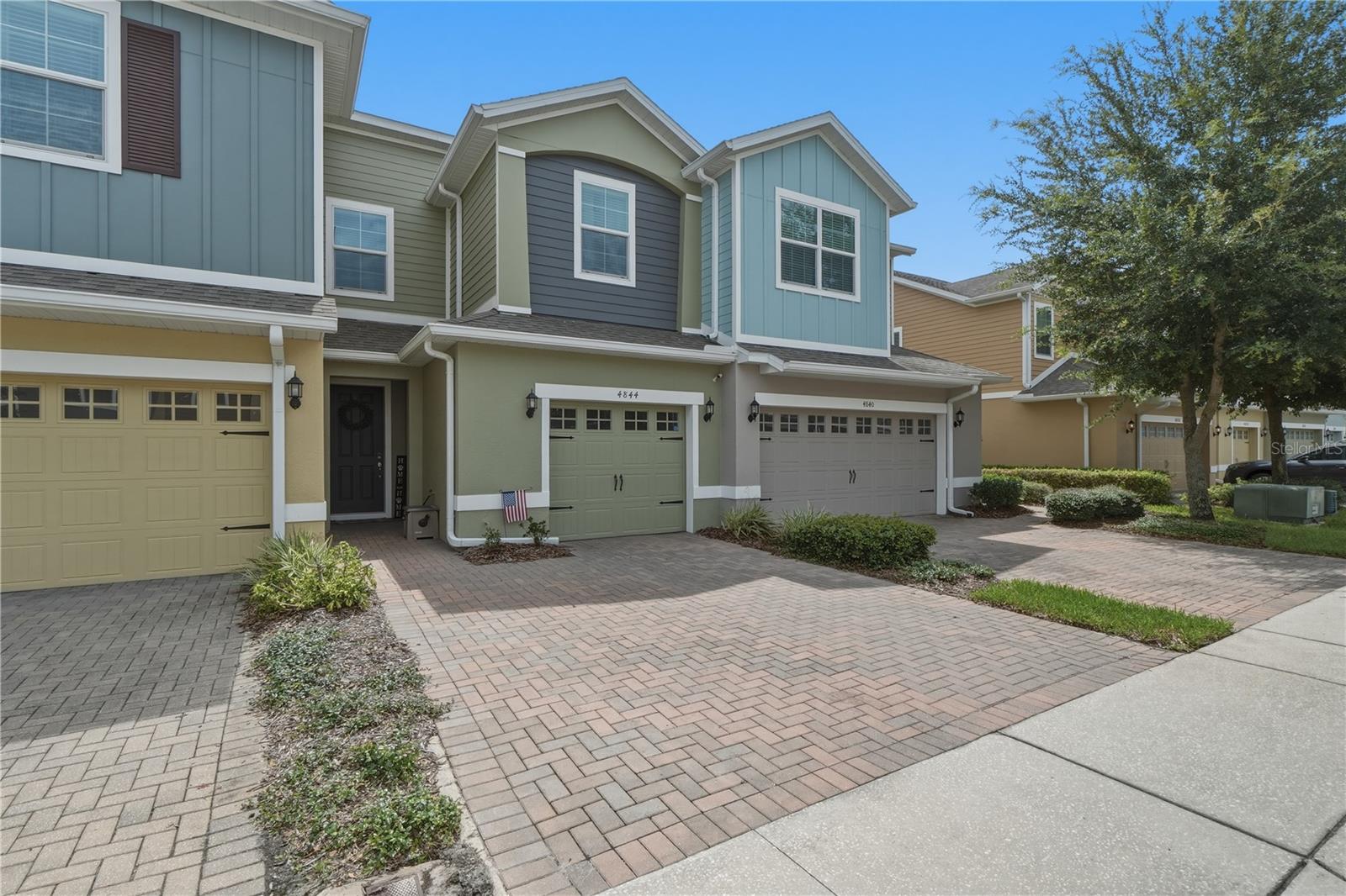 4844 Cliveden Loop Property Photo 3