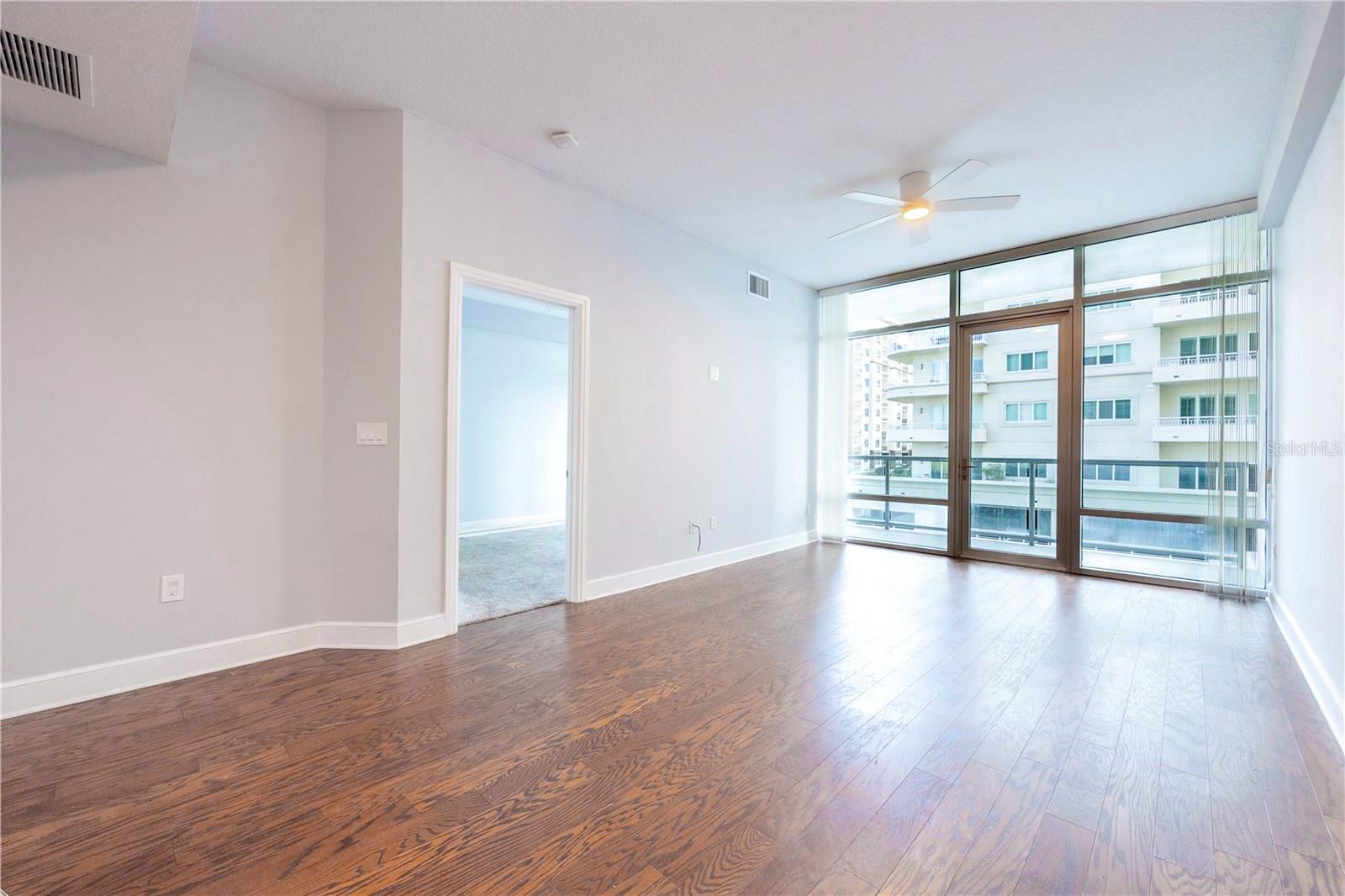 101 S Eola Dr #614 Property Photo 5