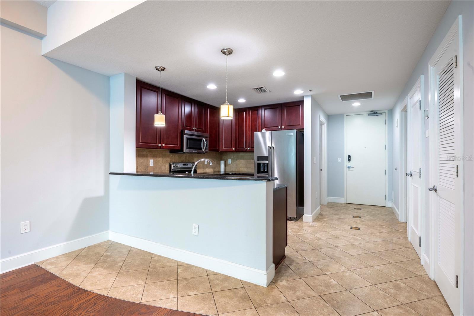 101 S Eola Dr #614 Property Photo 6