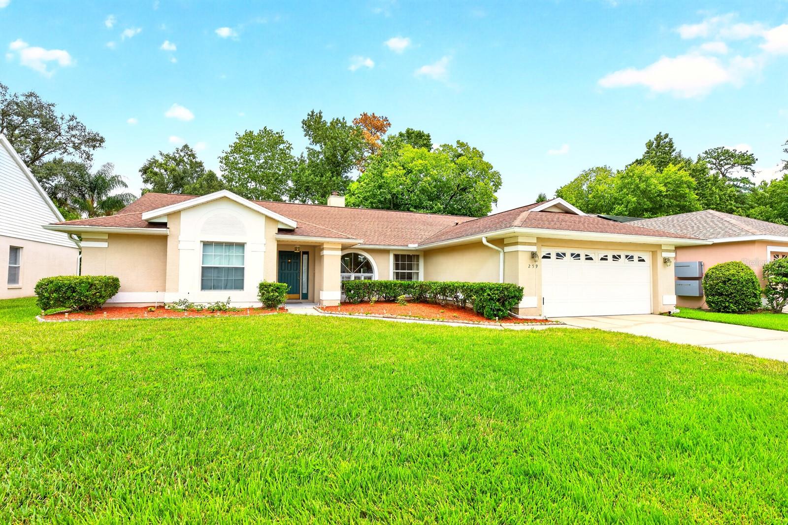 259 Silk Bay Pl Property Photo 1