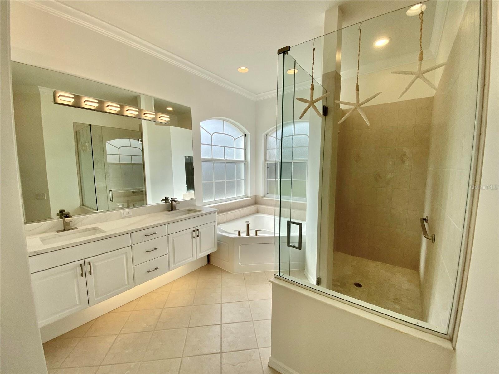 7468 Roxye Ln Property Photo 17