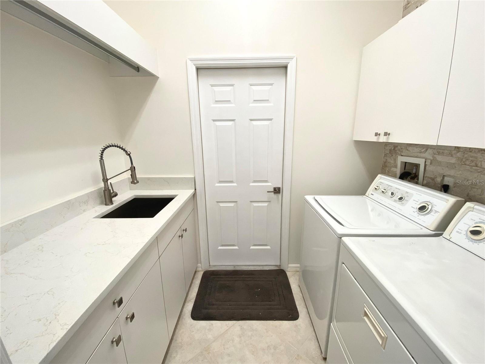 7468 Roxye Ln Property Photo 49