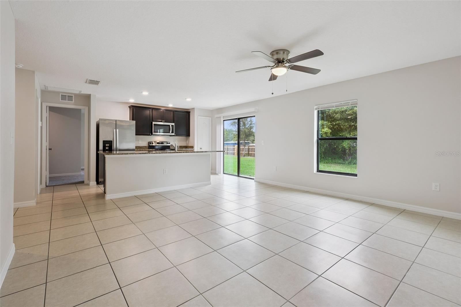 35685 Rose Moss Ave Property Photo 4